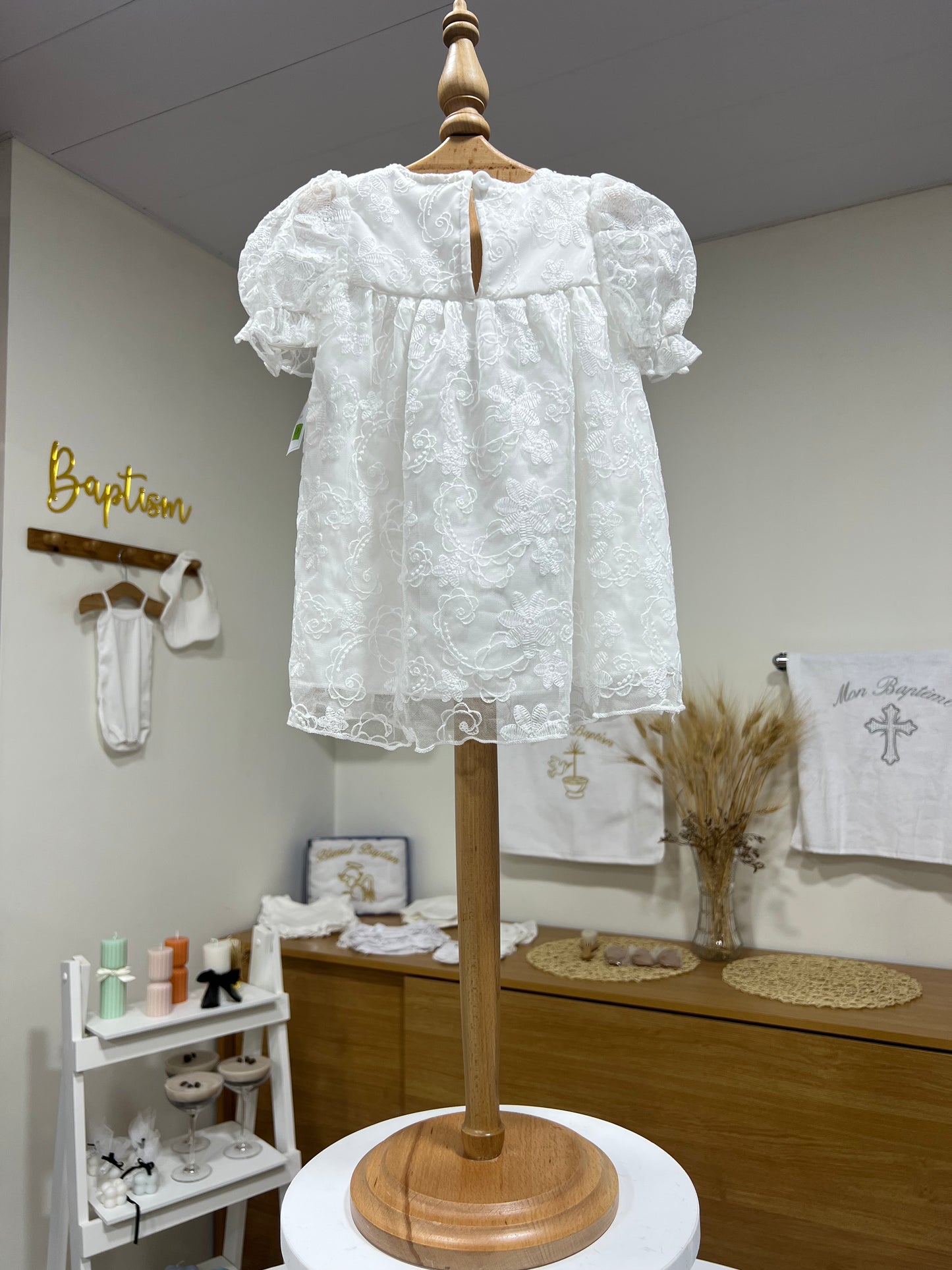 Puffed Sleeves Dress