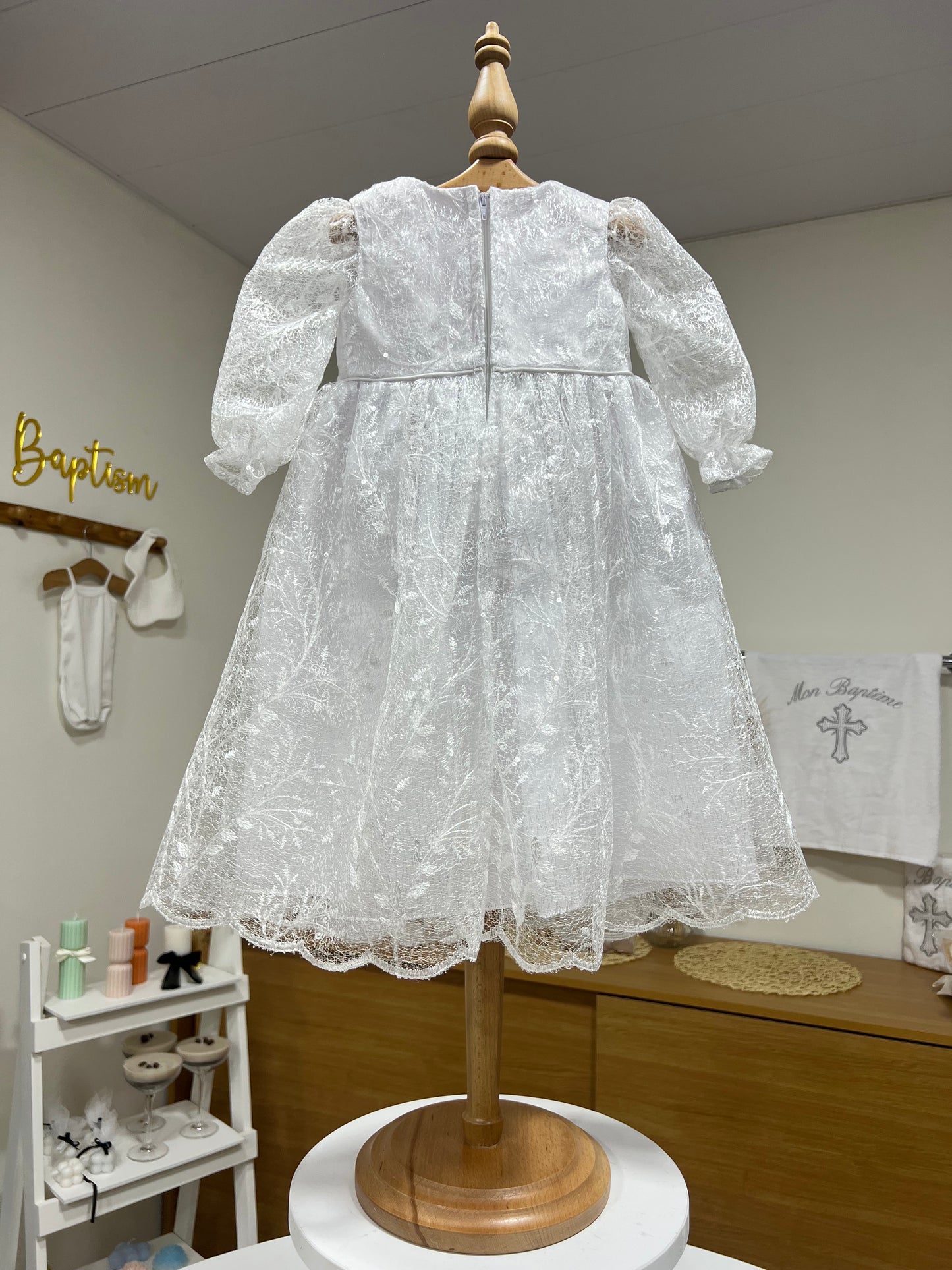 Elina Gown